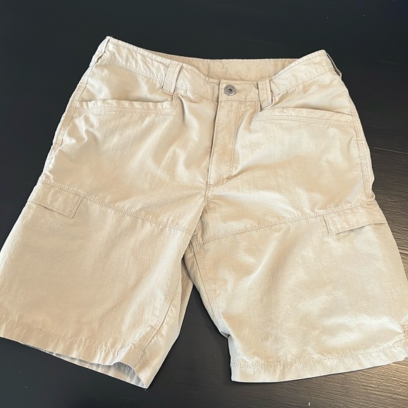 The north face cargo shorts - Picture 1 of 7